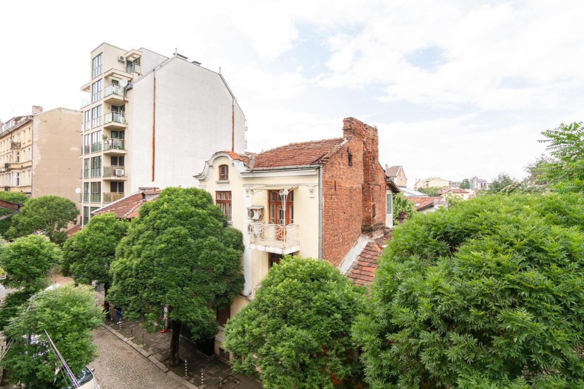 The White Apartment - Free Parking Софія Екстер'єр фото