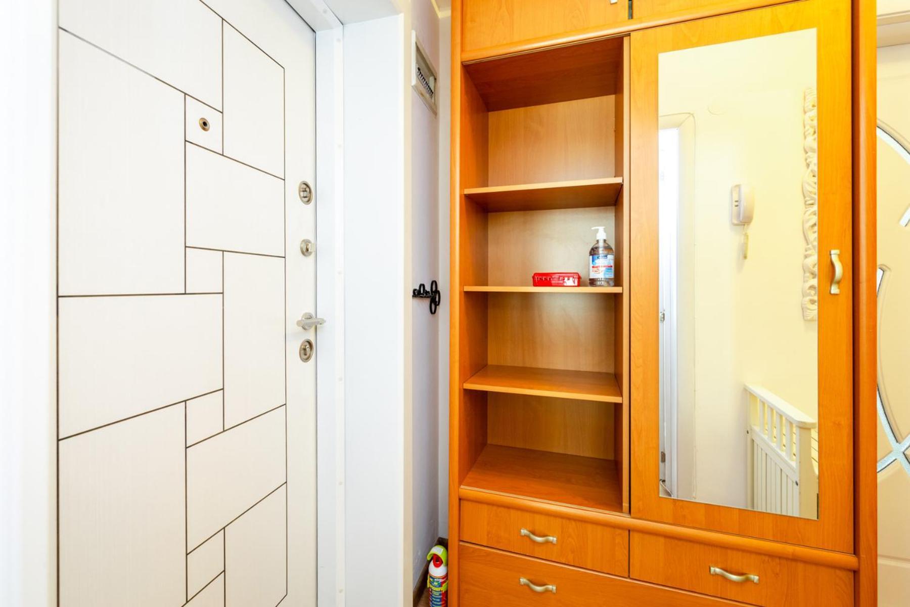 The White Apartment - Free Parking Софія Екстер'єр фото