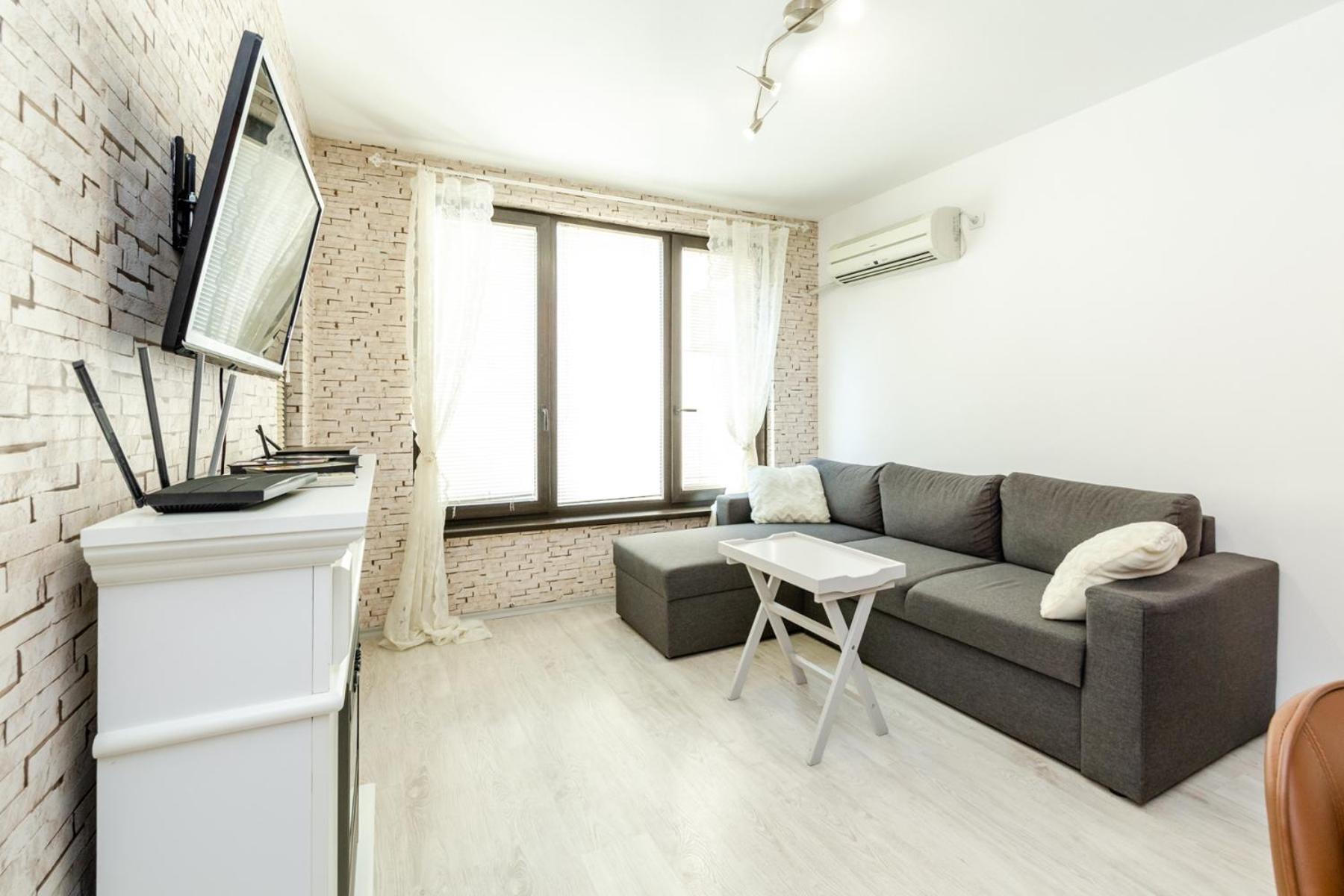 The White Apartment - Free Parking Софія Екстер'єр фото